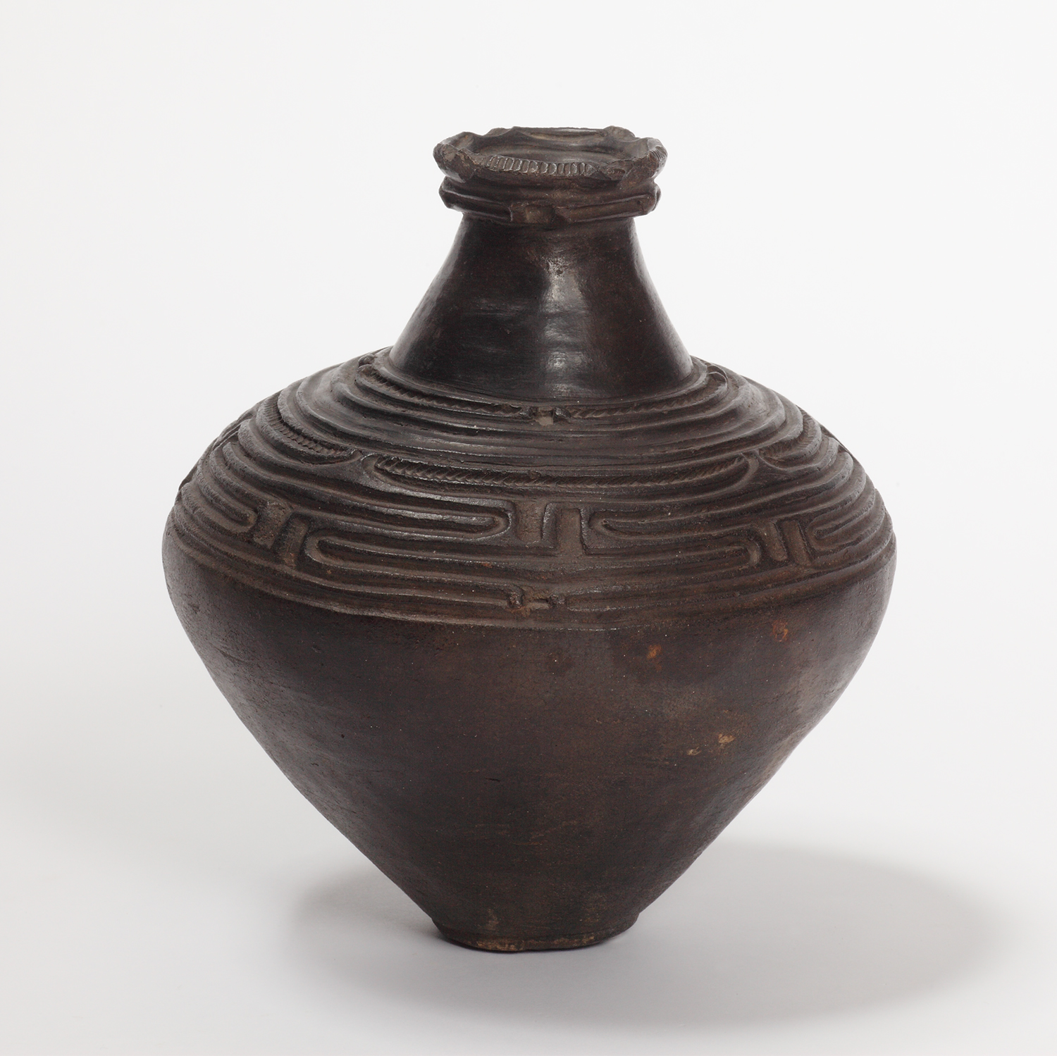 Pot-shaped earthenware